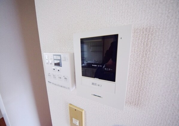 ルミエール泉Aの物件内観写真